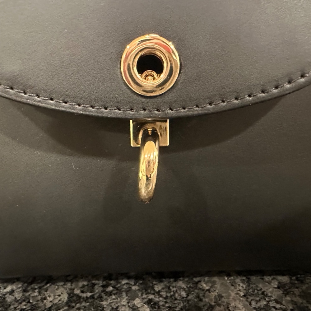 New Gianni Notaro Carol J Black Handbag with removable strap - Picture 6 of 16